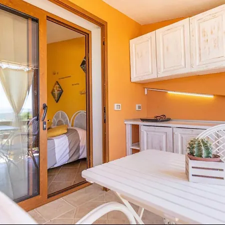 Casa Sharon Vista Mare Ad בית הארחה 3*