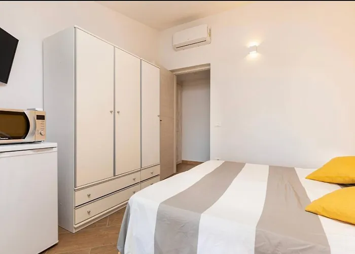 Casa Sharon Vista Mare Ad 3*